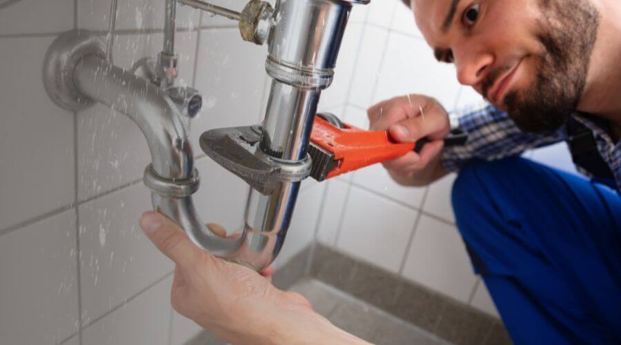 Expert burst pipe repair services in Rockledge, GA